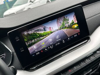 Škoda Octavia Combi Style 2.0 TDi DSG, r.v.: 2023 - 17