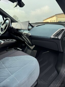 Predam BMW iX50 Xdrive - 17