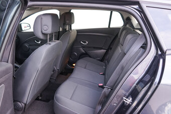13- RENAULT Mégane Grandtour, 2011,benzín,1.6i, 74 kW - 17
