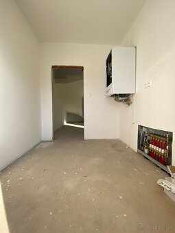 PREDAJ 5 izbový rodinný dom, Čachtice, novostavba, 181 m2 - 17