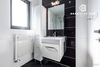 6 IZBOVÝ BUNGALOV S BAZÉNOM V KRÁSNEJ NA BREHU - 17