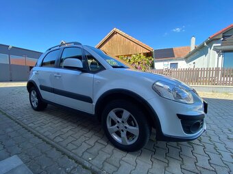 Suzuki SX4 1.6 Club, 4x4 r.v. 2009, benzín, manuál - 17