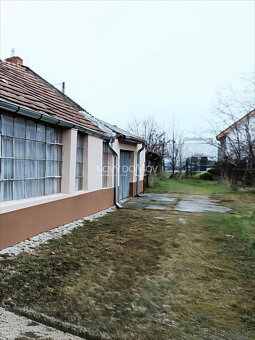 PREDAJ : tento dom v Sládkovičove  vám ponúkne veľa možností - 17