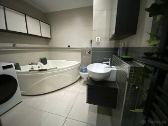 2i byt - Moderný otvorený apartmán - 17