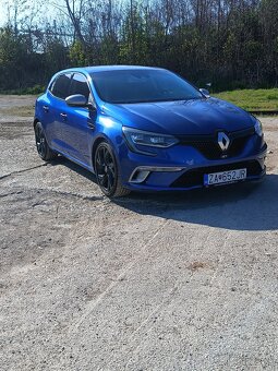 Renault Megane IV GT 205 - 17