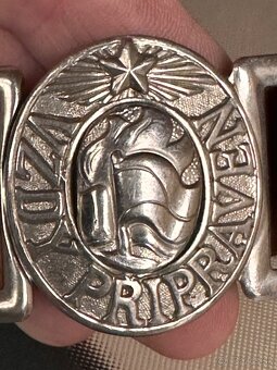 Retro dětský kočárek a hračky - 17