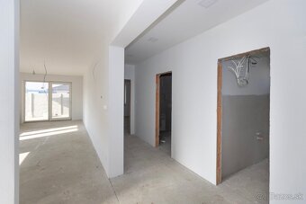 4-izbový rodinný dom - 17