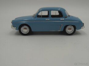 Renault 1/43 - 17