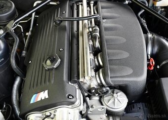 BMW Z4 Z4M KUPÉ 343k 252 kw - 17