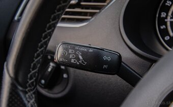 Škoda Octavia Combi 2.0 TDI RS - 17