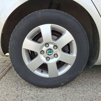 Škoda Octavia Combi 2.0 TDI Elegance facelift " RS " - 17