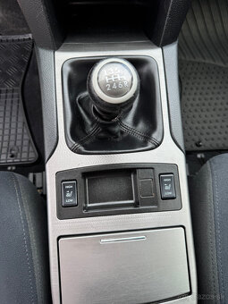 Subaru Outback 2.0 D Comfort - 17
