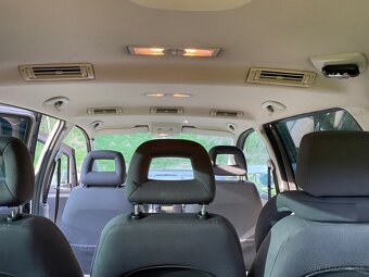 VW Sharan - 17