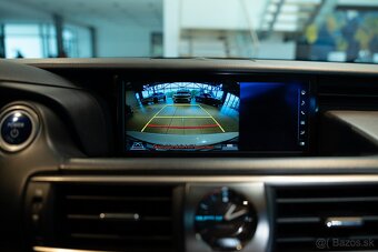 Lexus IS F-Sport Top / audio Mark Levinson - 17