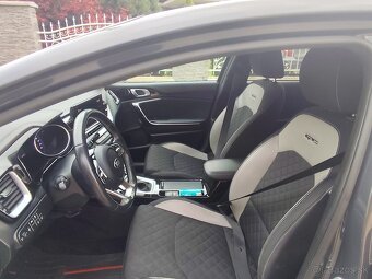 Kia ProCeed 1.4 T-GDi GT-Line automat - 17