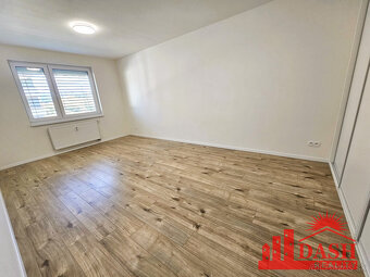 Na prenájom 3 izbový byt v novostavbe s park. miestom, Trenč - 17