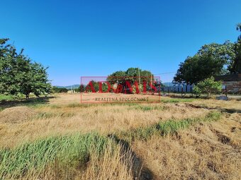 PREDÁME STAVEBNÝ POZEMOK 2212M2 MILHOSŤ,KOMPLETNÉ SIETE,MOŽN - 17