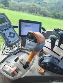 Traktor John deere 6125r - 17