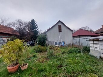 Výrazne znížená cena 4 izbový rodinný dom v Tomášikove - 17