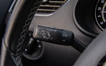 Škoda Octavia Combi 2.0 TDI RS - 17