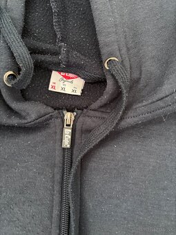Balík pánskeho značkového oblečenia L a XL - 3,75ks - 17