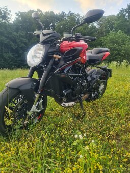 Mv agusta brutale 800 - 17