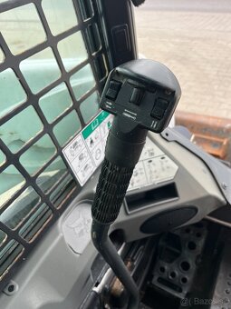 Nakladač smykovy Bobcat S530, nové pneumatiky, UNC, CAT, - 17