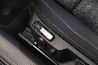 Volkswagen Passat B8 Variant 2.0 TDI 110kW DSG automat - 17