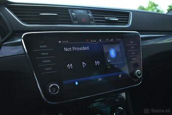 Škoda Superb Combi 2.0 TDI SCR Sportline DSG - 17