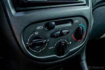 Peugeot 206SW - 17