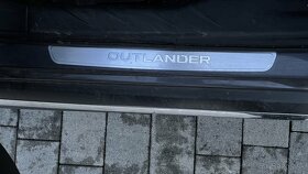 Mitsubishi Outlander 2 - 17
