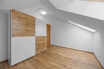 Výnimočný a luxusný, nový 4-izb. byt, centrum Záh. Bystrice - 17