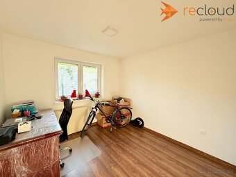 EXKLUZÍVNE NA PREDAJ moderný 4-izbový bungalov s terasou – I - 17