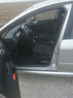 Peugeot 307 1,6 hdi - 17