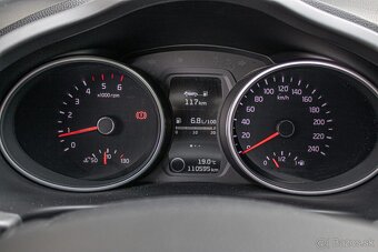 Kia Sportage 1.7 CRDi 2WD Platinum sivá - 17