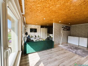 rodinný dom s parádnym záhradným domom, severná časť mesta,  - 17