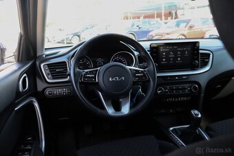 -V ZÁRULE-KIA Ceed 1.0 T-GDi Silver +- NEBÚRANÉ/1.Majiteľ - 17
