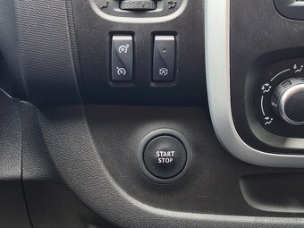Renault Trafic L1H1 2.0 DCi 6MT NAV KAMERA - 17