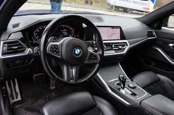 BMW Rad 3 320d xDrive A/T - 17