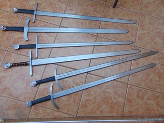 predám viking sekeru s motývmi - 17