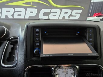 Lancia Voyager 2.8 CRD Gold - 17