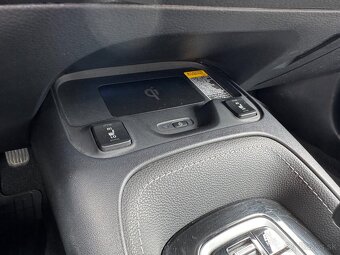 Toyota Corolla Combi TS 2.0 Hybrid Trek 2020 - 17