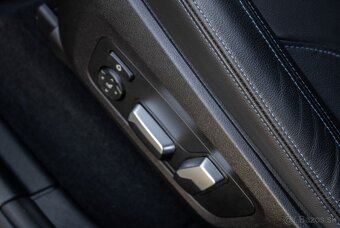 BMW X4 M40d A/T - 17