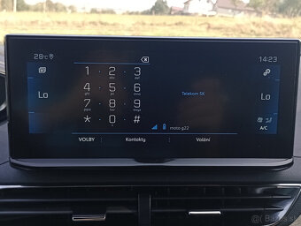 Peugeot 5008_1.5cm3_96kW, automat, 2023 - 17