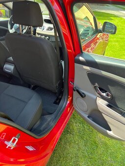 RENAULT MEGANE 1.6 benzín - 17