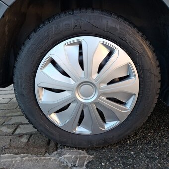 Škoda Fabia Combi 1.4 16V Elegance - 17