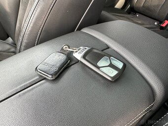 Audi Q7 3.0 TDI 330 PS – TOP výbava, odpočet DPH - 17