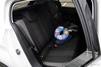 Peugeot 308 1.2 e-THP 130k Allure / AJ SPLÁTKY / PROTIÚČET / - 17