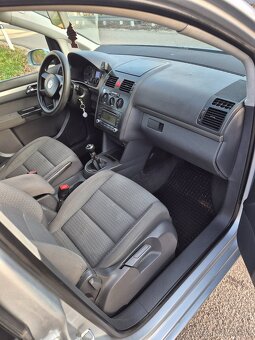 VOLKSWAGEN TOURAN 1.9TDI 77KW M6 2005 BKC - 17