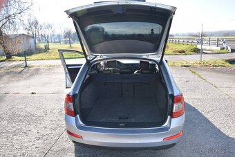 Škoda Octavia Combi 2.0 TDI Business 4x4 DSG - 17